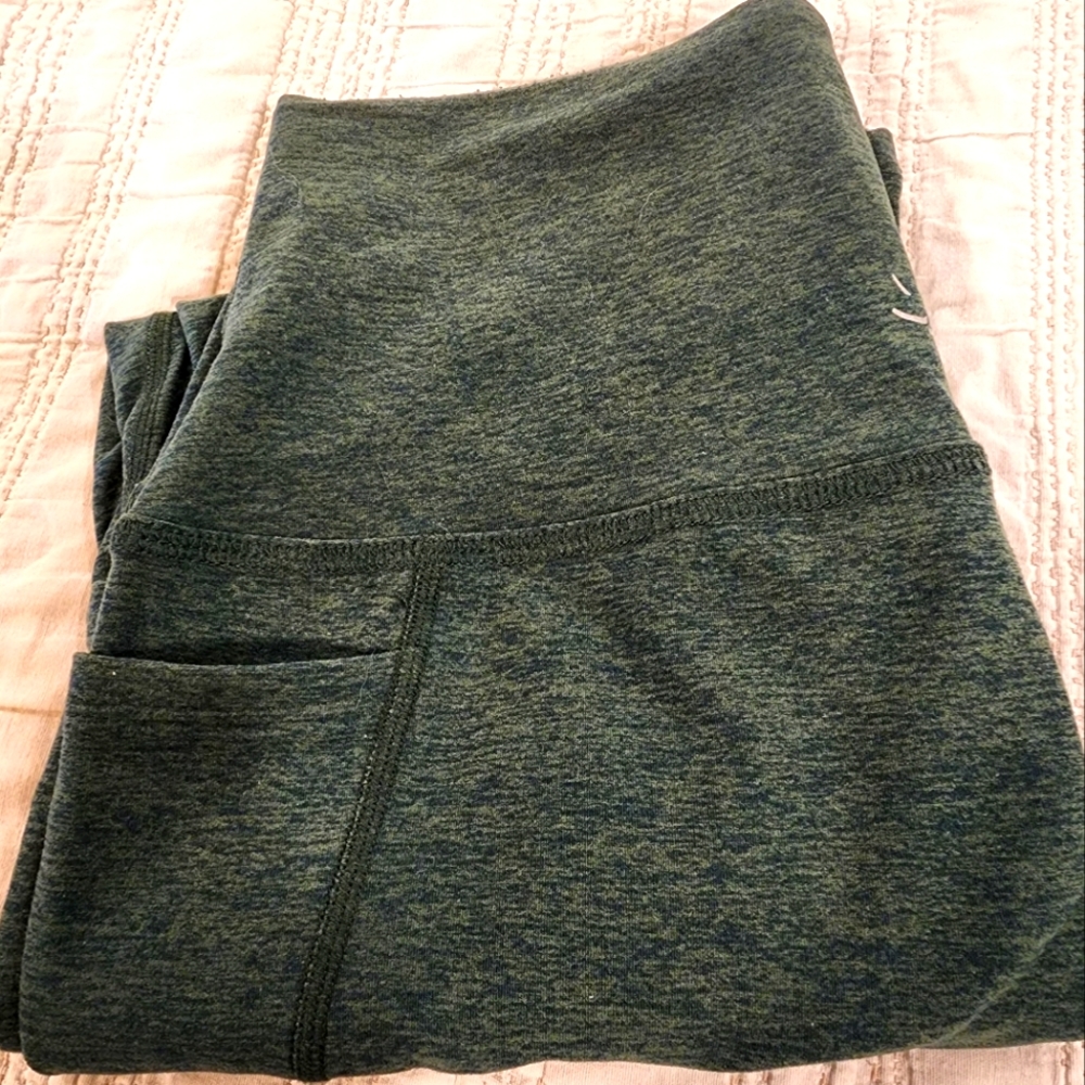 Beyond yoga leggings. New!